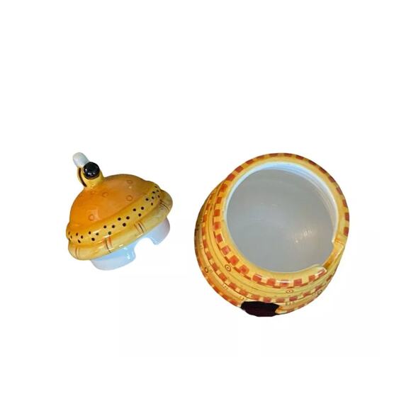 Vibrant Ceramic Honey Pot with Bumblebee Design -8oz Sugar Bowl in Beehive Shape - Picture 2 of 5